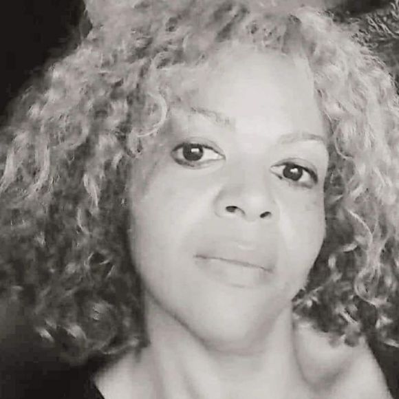 Meet your Posher, Rose - Picture 1 of 1